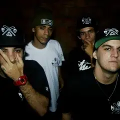 Baixo Orçamento Crew