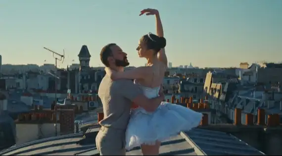 Assista ao clipe da nova música, "Dansons", com a letra e a tradução!