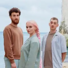 Clean Bandit