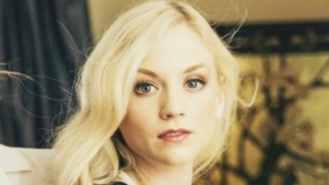 Assista ao clipe de "This Is War", novidade de Emily Kinney