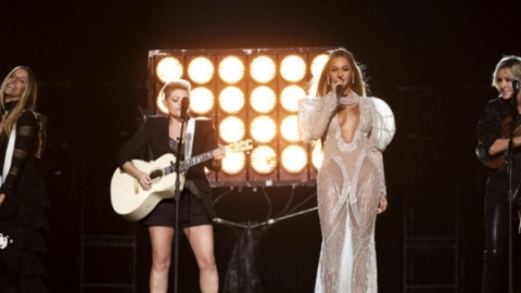 Beyoncé apresenta nova versão de "Daddy Lessons" com as Dixie Chicks