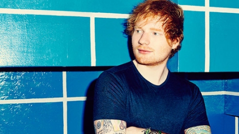 Em disputa acirrada, Ed Sheeran bate Elvis e segue no topo da parada britânica de álbuns