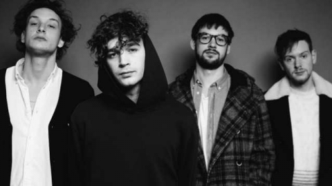 Revista americana elege álbum do The 1975 o melhor de 2018
