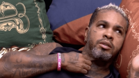 Rodriguinho é acordado por som de "pegação" entre MC Bin Laden e Giovanna e reclama: "Desnecessário"