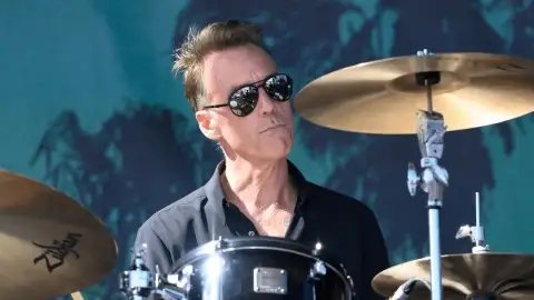 Matt Cameron deixa o Pearl Jam após 27 anos tocando com a banda