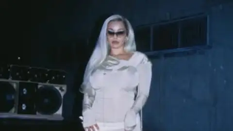 Jorja Smith adia shows no Brasil para 2026