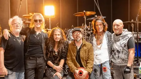 Aerosmith volta aos palcos após 3 anos com noite repleta de convidados. Confira o setlist!