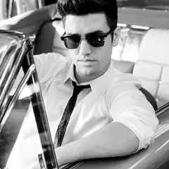 Logan Henderson