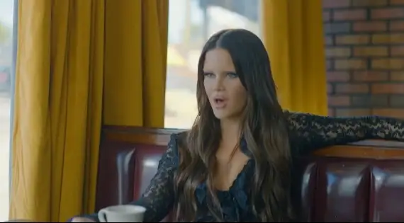 Assista ao clipe da nova música, "Beat The Devil", com a letra e a tradução!