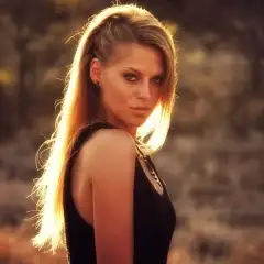 Nora en Pure